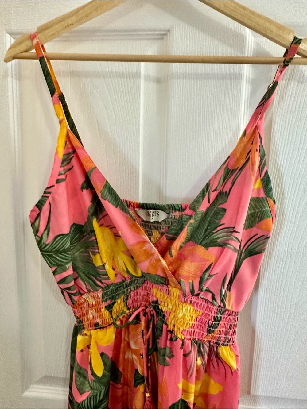 Women’s Pink Tropical Floral Maxi Dress - Picture 2 of 4